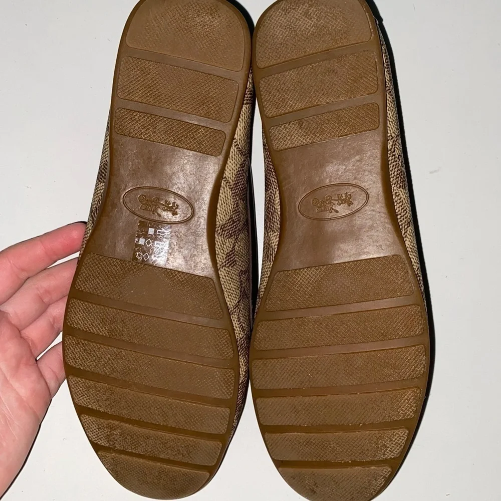 NWOT COACH BRAND OLIVE SIGNATURE C SLIP ON LOAFERS NEVER WORN LUXURY DESIGNER - Picture 9 of 14